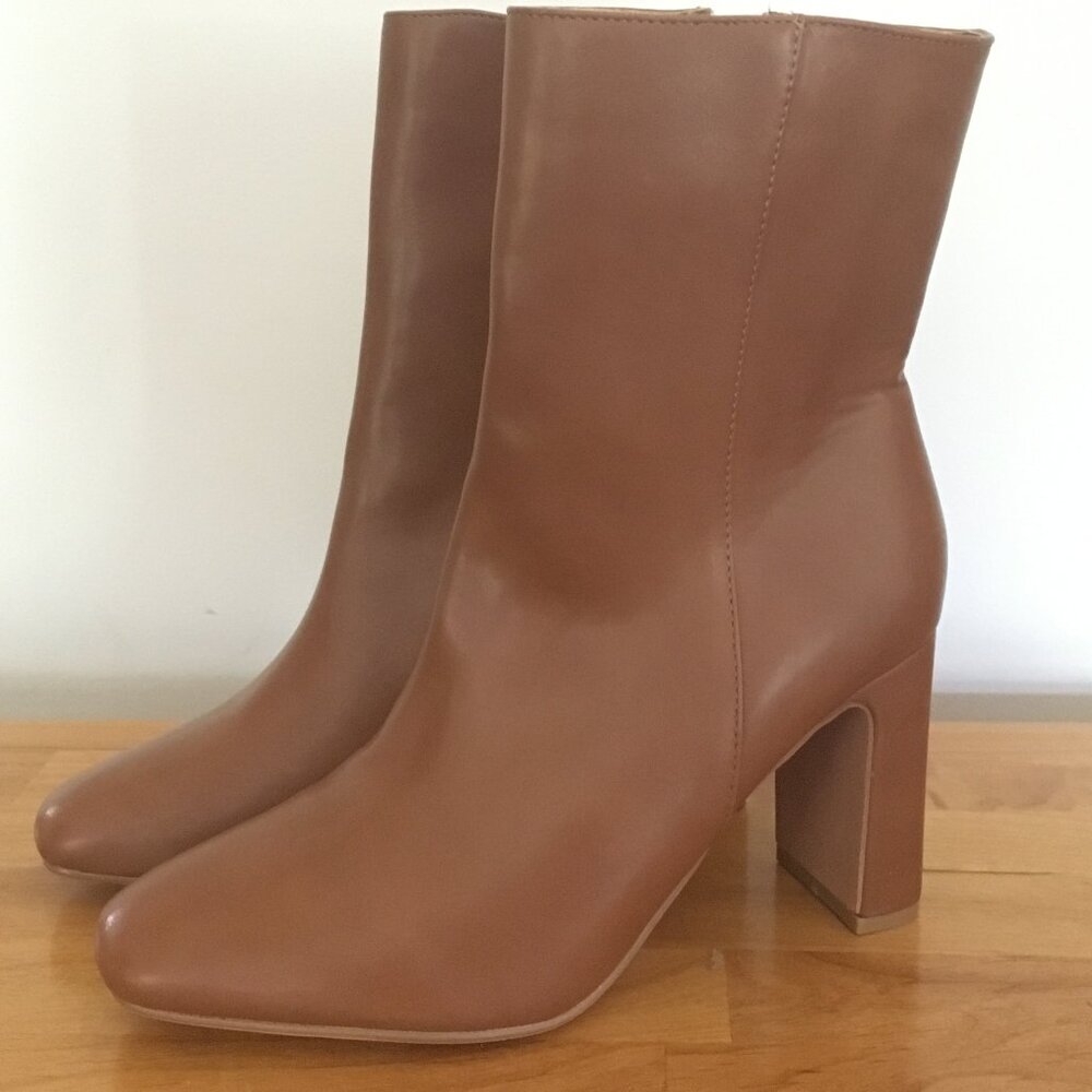 Forever Zip Up Booties Brown Size 8.5 BRAND NEW